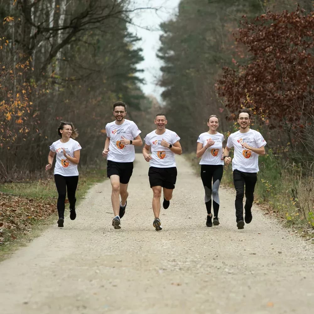 Equipo corriendo