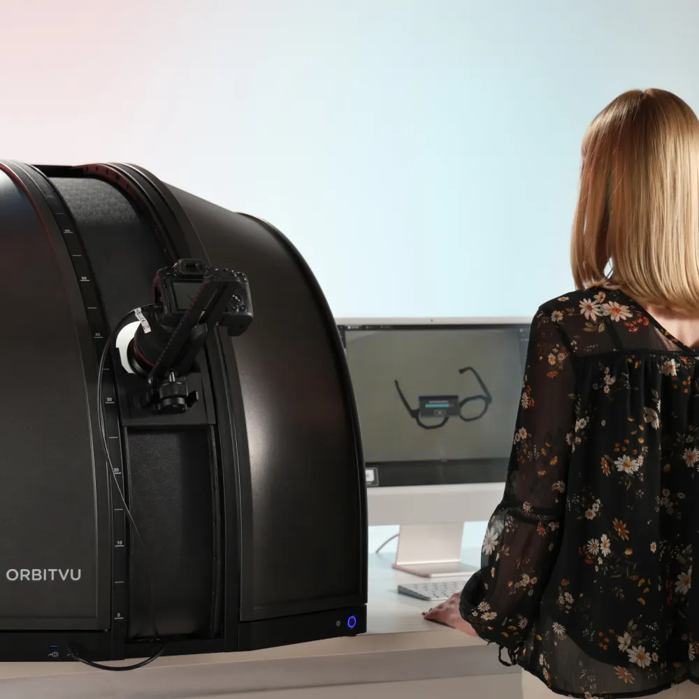 Gestiona el hardware y el software de fotografía de gafas desde tu portátil