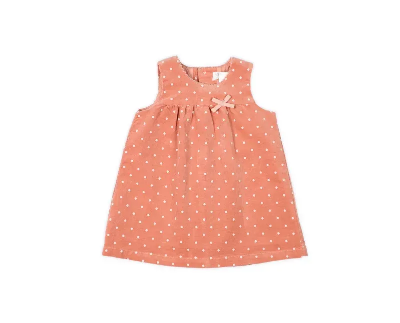 Packshot de foto plana de vestido rosa